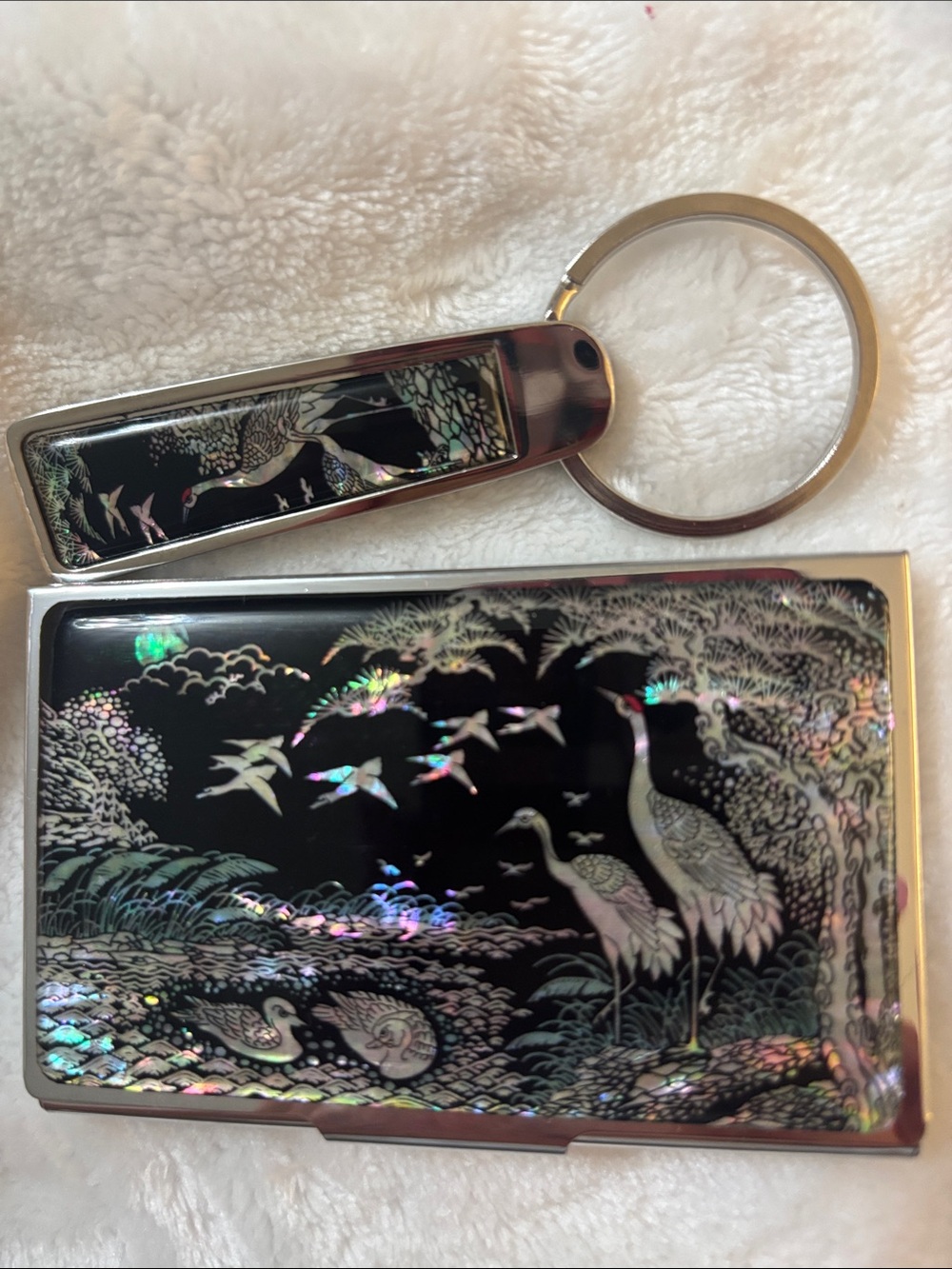 contemporary Korean traditional lacquerware case (Najeonchilgi)